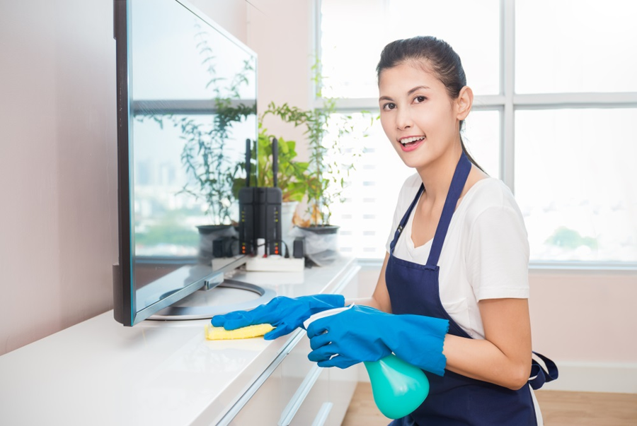 Những nhiệm vụ của nhân viên dọn vệ sinh tiếng Anh là gì?
